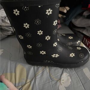 Charming Black Floral Kids Rain Boots